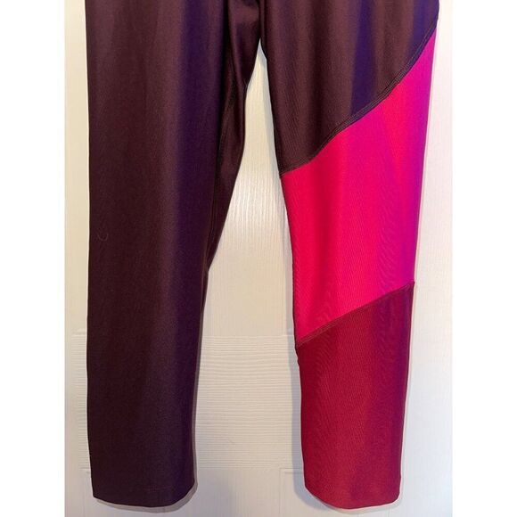 NWOT Nike Training Tight 3/4 Power Crop Legging Size Medium - Picture 6 of 14
